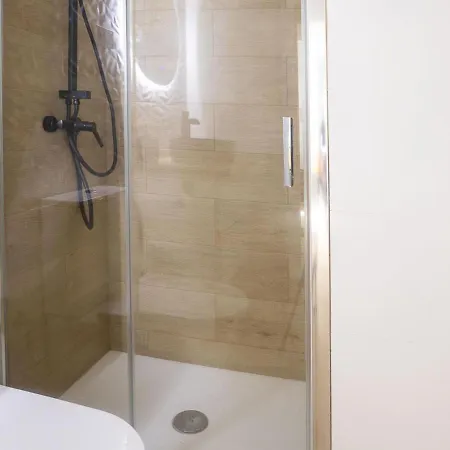 Holidays2malaga Carril & Wifi Fibra 5g Ideal Trabajar & Tv Satelite *