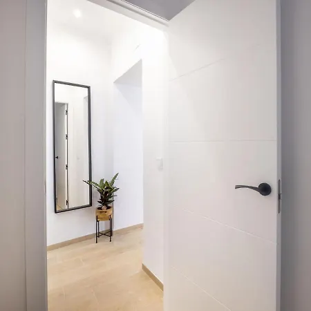 Holidays2malaga Carril & Wifi Fibra 5g Ideal Trabajar & Tv Satelite Appartamento *