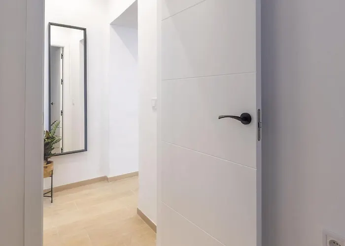 Holidays2malaga Carril & Wifi Fibra 5g Ideal Trabajar & Tv Satelite * Màlaga