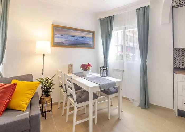 Holidays2malaga Carril & Wifi Fibra 5g Ideal Trabajar & Tv Satelite Apartmán *