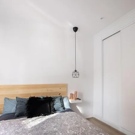 Holidays2malaga Carril & Wifi Fibra 5g Ideal Trabajar & Tv Satelite شقة
