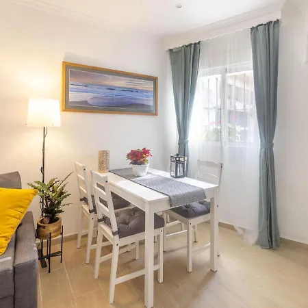 Holidays2malaga Carril & Wifi Fibra 5g Ideal Trabajar & Tv Satelite شقة *